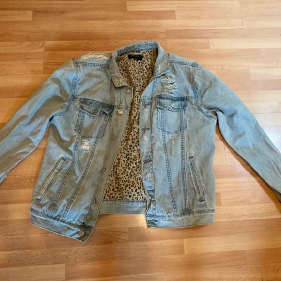 PACSUN vintage oversized distressed jean jacket - Picture 2 of 3